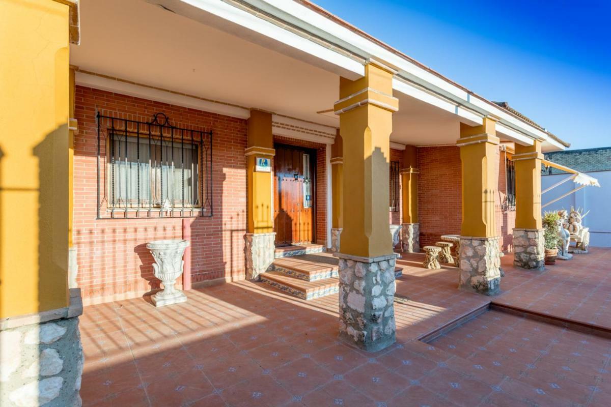 Villa Casa Ludima à Fuentes de Andalucía Extérieur photo
