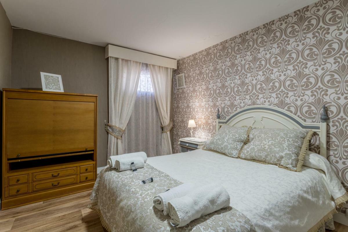 Villa Casa Ludima à Fuentes de Andalucía Extérieur photo