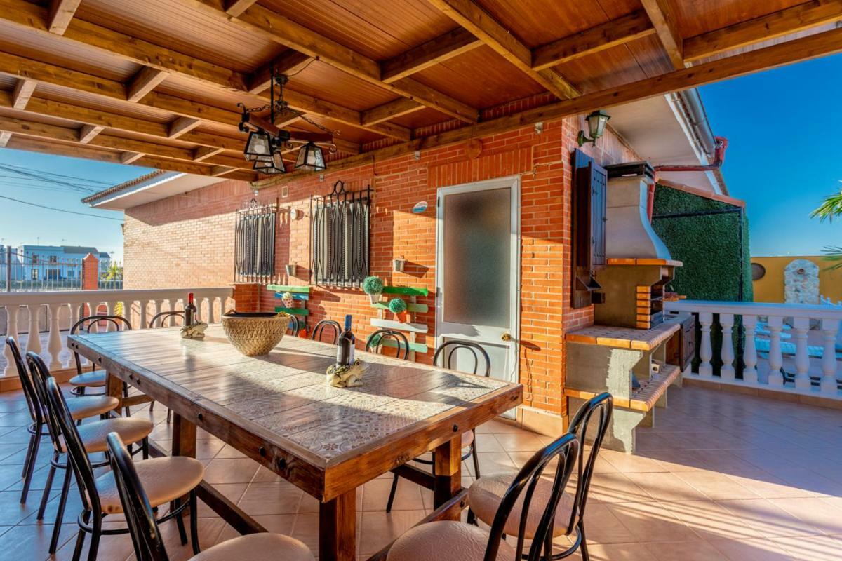 Villa Casa Ludima à Fuentes de Andalucía Extérieur photo