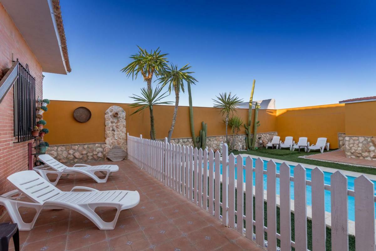 Villa Casa Ludima à Fuentes de Andalucía Extérieur photo